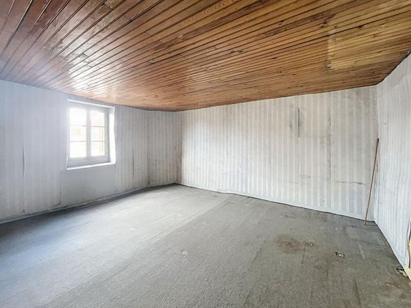 Achat maison Pont-du-Château - 3 pièce(s) - 90 m² - 99 000 €