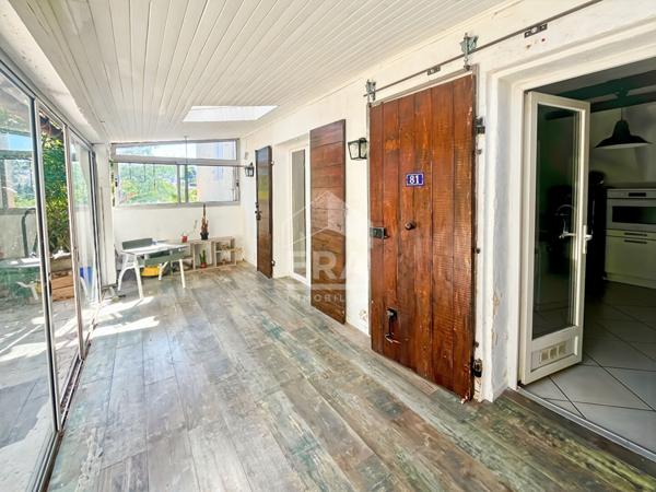 EXCLUSIVITE  - LES PENNES MIRABEAU - Maison T5 3 chambres de 98m2 environ dont véranda sur une parcelle de 157m2