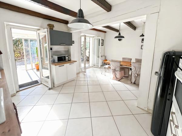 EXCLUSIVITE  - LES PENNES MIRABEAU - Maison T5 3 chambres de 98m2 environ dont véranda sur une parcelle de 157m2