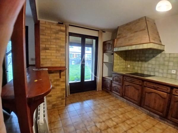 Maison Chaniers 4 pièce(s) 94 m2