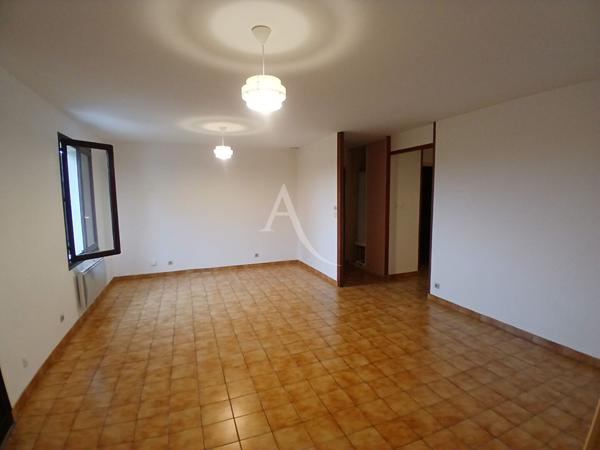 Maison Chaniers 4 pièce(s) 94 m2