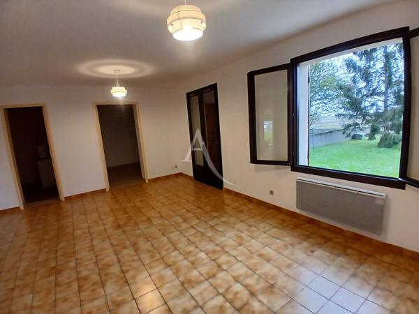 Maison Chaniers 4 pièce(s) 94 m2