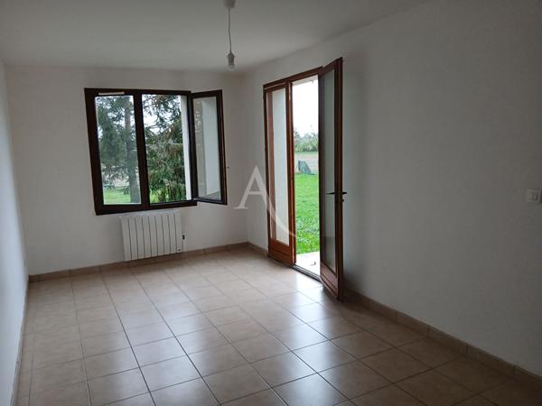 Maison Chaniers 4 pièce(s) 94 m2