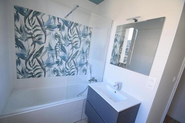 Appartement 4 pièces de 82 m² à Labegude