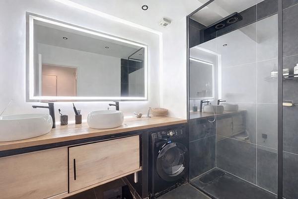 Appartement Suresnes 4 pièce(s) 93 m2