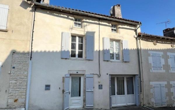 Vente Maison Champagne-mouton   