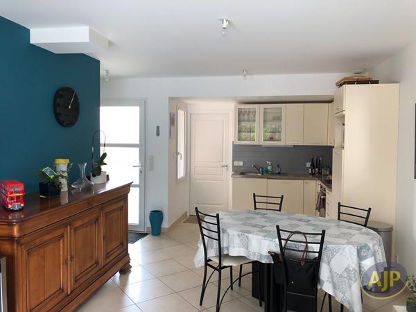Maison à louer Les Herbiers : 3 pièces, 58m² avec 2 chambre(s) à 745€ - AJP Immobilier Cholet