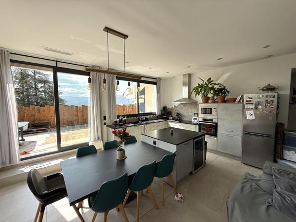 Vente / Appartement T4