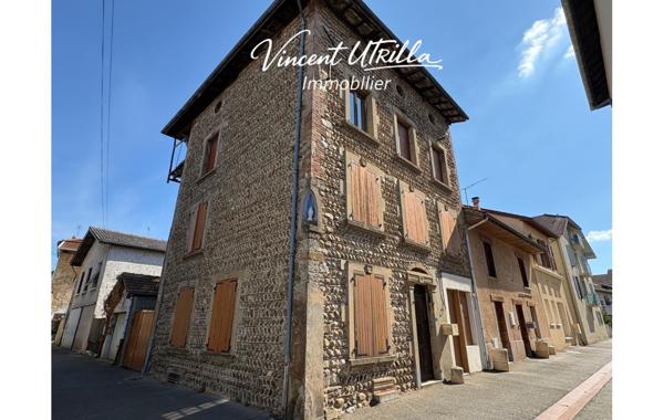 Maison
         5 pièces
        - 96 m² 139 100 €*