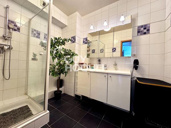 Appartement à louer de 2 pièces de 63.2 m²