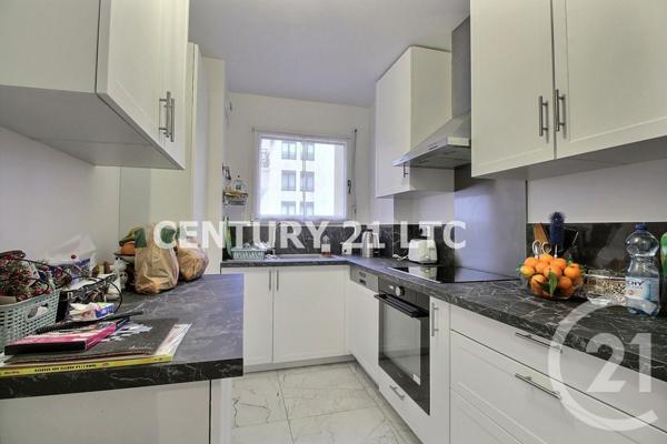 Appartement F3 à vendre  3 pièces - 74,12 m2 CHARENTON LE PONT - 94