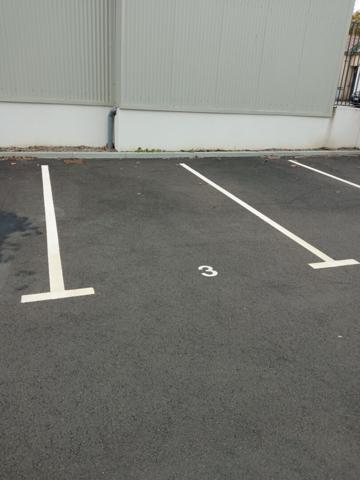 Parking / box