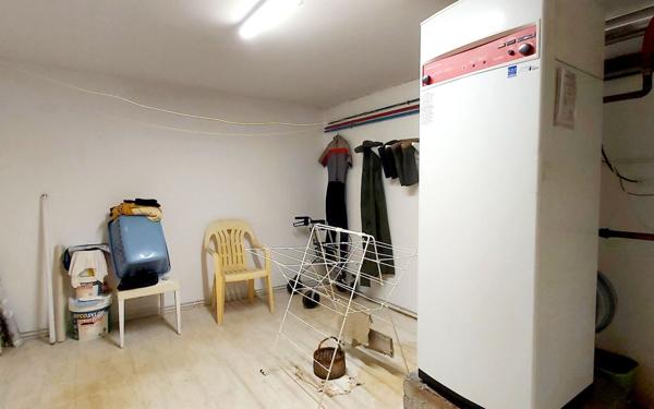 Maison à vendre    6 pièces •  Port-des-Barques