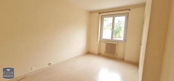 Appartement à louer 4 pièces 71.44m²