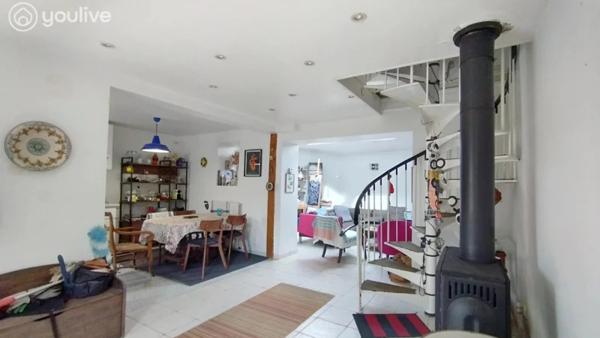 15 mn de Soissons CHARMANTE MAISON 104 m²