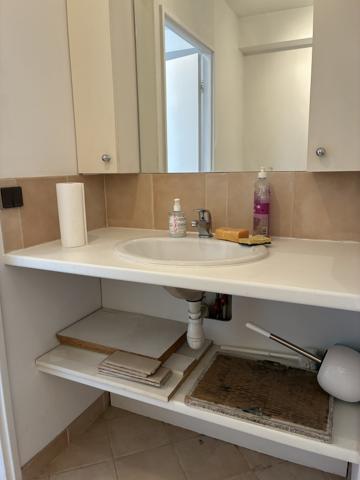 A vendre studio avec balcon aux Hesperides de Vaugirard