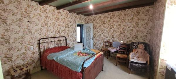 Maison à vendre |  Comiac |  5 pièces | 142 m²