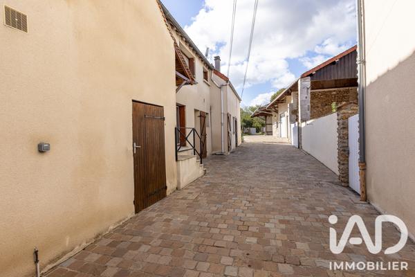 Immeuble à vendre 108 m² Marolles-en-Hurepoix