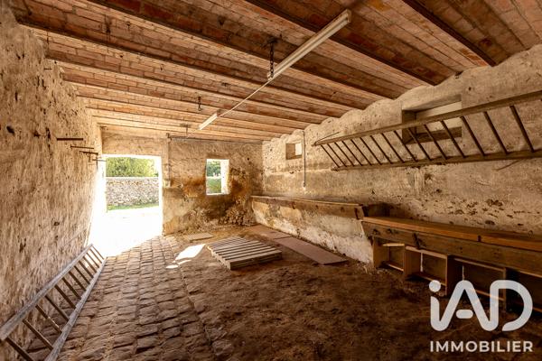 Immeuble à vendre 108 m² Marolles-en-Hurepoix