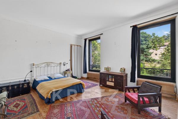 Propriété d'exception avec maison de Maître, chai et dépendances entre Nîmes et Montpellier