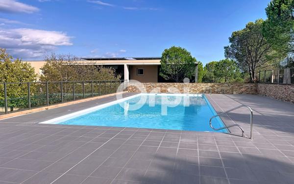 Appartement à vendre    3 pièces • 61,25 m2 Roquebrune-sur-Argens
