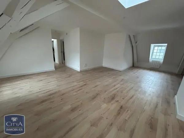 Appartement à louer 3 pièces 74.28m²