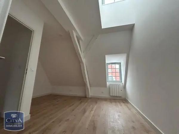 Appartement à louer 3 pièces 74.28m²