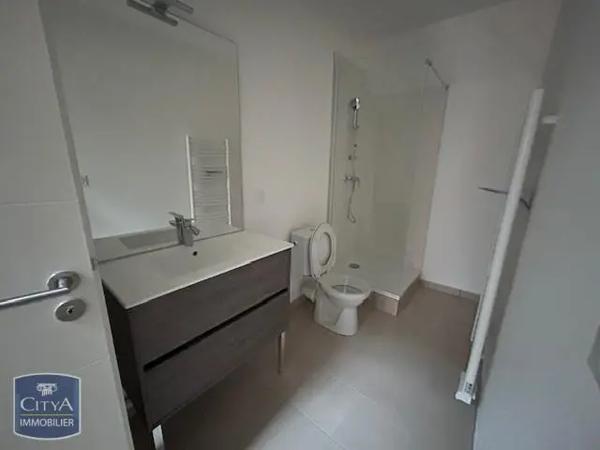 Appartement à louer 3 pièces 74.28m²