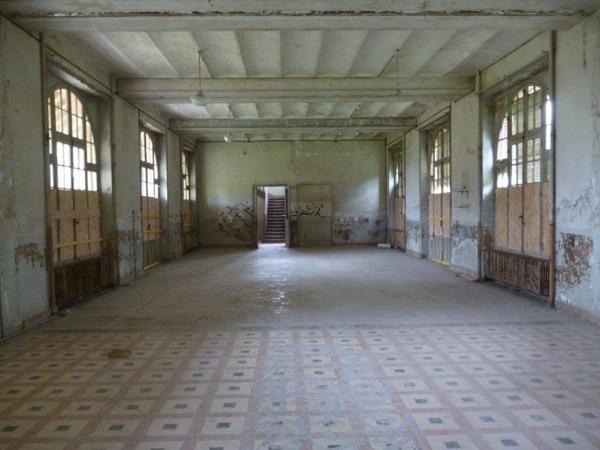 Propriete à vendre 100 pièces proche de TOURS (37)