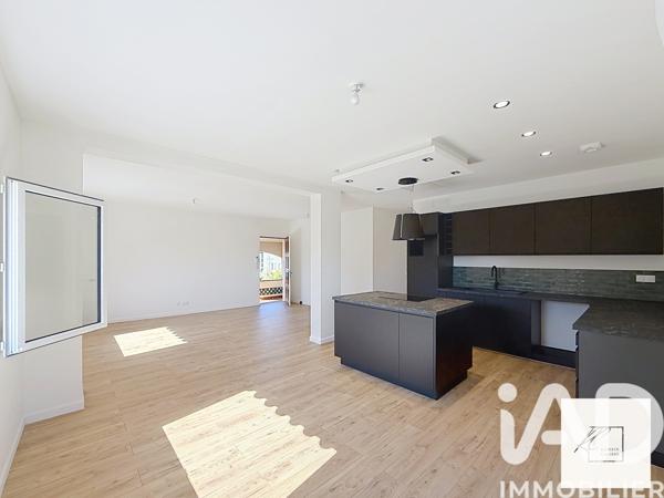 Appartement à vendre 4 pièces 88,58 m² Grasse
