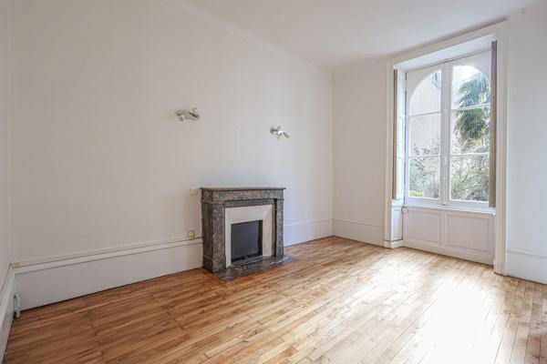 Louer Appartement 3 pièces - 61 m²