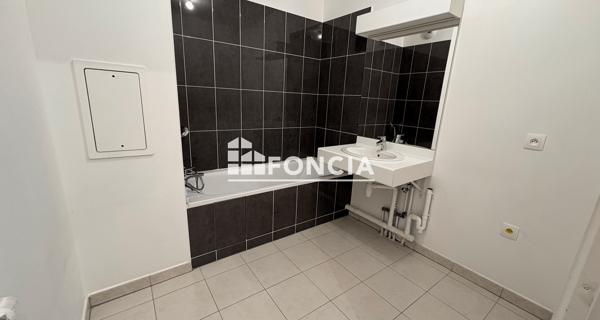Location Appartement 3 pièces 61.65 m² - Mennecy 91540