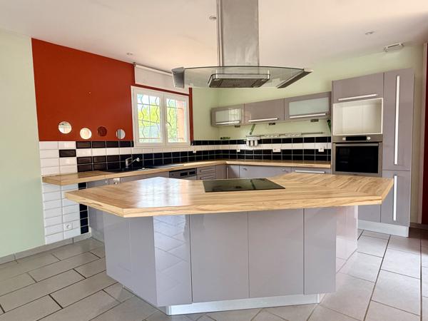 Maison contemporaine de plain-pied – Lumineuse et beaux volumes - Villasavary (11150)