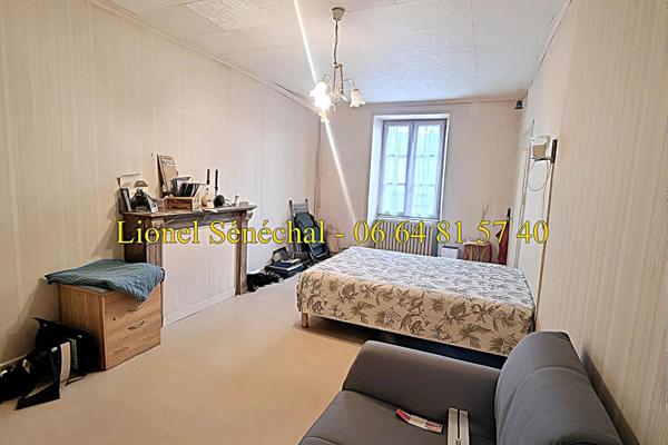 Maison en cours de rénovation de 5 pièces de 115 m2  sur une parcelle de plus de 500 m2