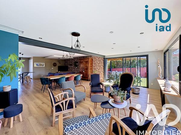 Maison à vendre 4 pièces 145 m² Davézieux