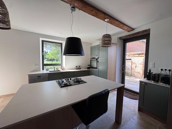 Lagrave, Maison de caractère de +/- 197 m²