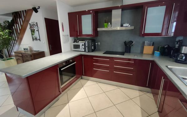 Maison à vendre    7 pièces • 150 m2 Fontenay-Trésigny