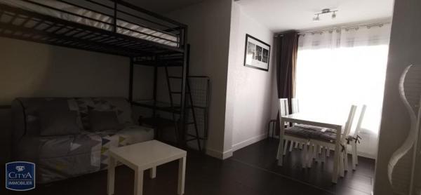 Appartement à louer 1 pièce 25m²