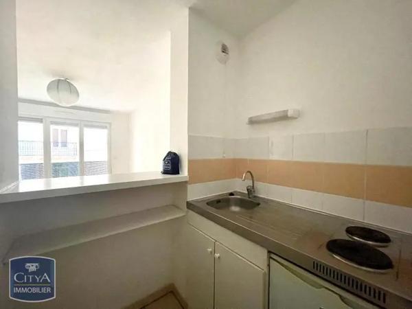 Appartement à louer 2 pièces 38.23m² Béziers (34500)