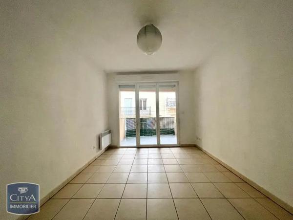 Appartement à louer 2 pièces 38.23m² Béziers (34500)