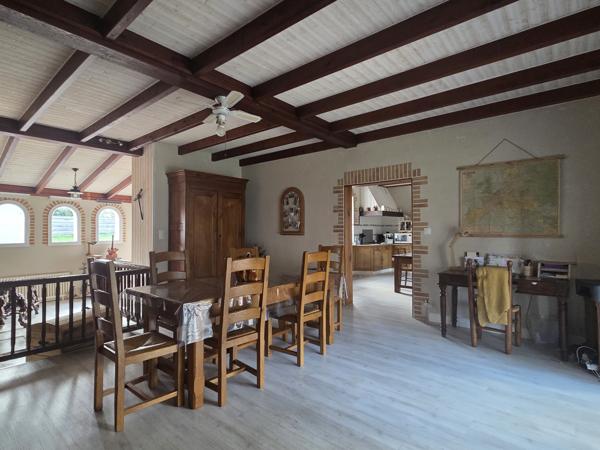 VALLET MAISON 4 CHAMBRES