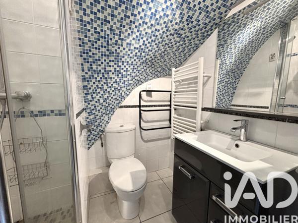 Maison à vendre 5 pièces 127 m² Saint-Cyr-l'École