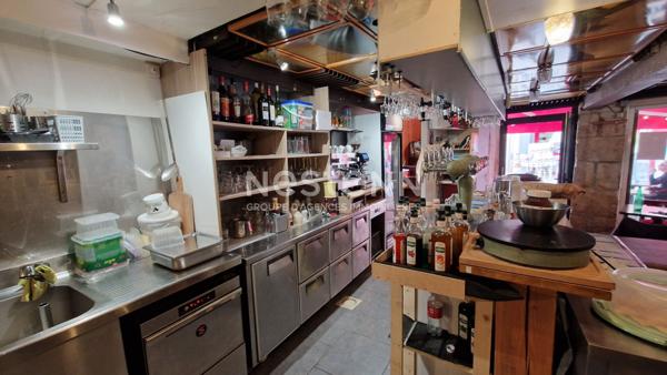 A VENDRE Commerce Bar / Pizzeria / Restaurant avec Licence IV Brantome en Perigord