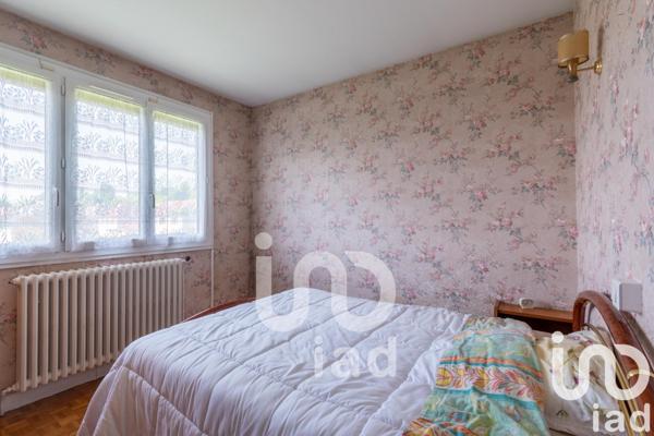 Maison 3 pièces de 55 m² à Chanteloup-les-Vignes (78570)