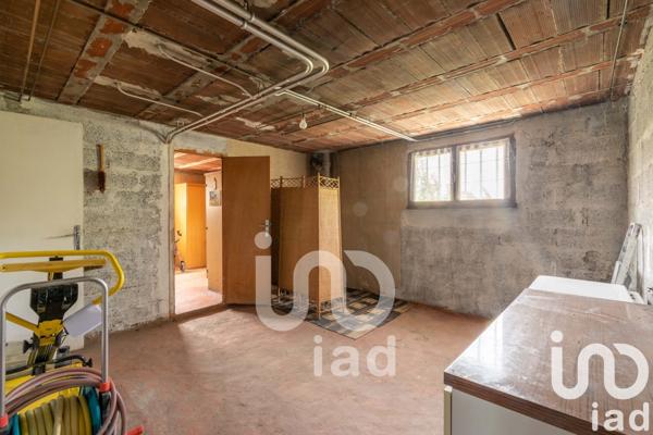 Maison 3 pièces de 55 m² à Chanteloup-les-Vignes (78570)