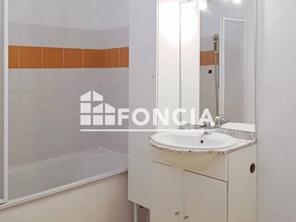 À vendre Appartement 3 pièces 57.81 m² - Saint-astier 24110