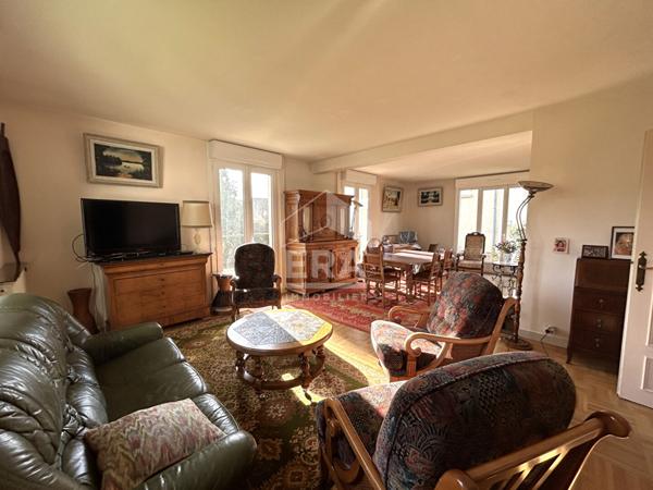 Grande maison familiale de 243 m²  - Quartier calme - L'Hermitage