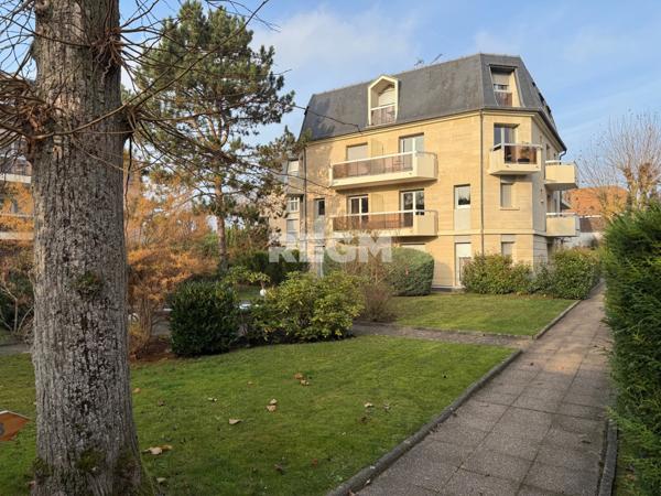 Chantilly (60500) Immeuble sanding