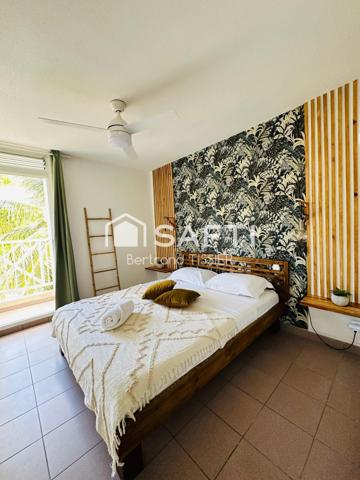 Appartement , 3  chambres rénové et meublé avec piscine