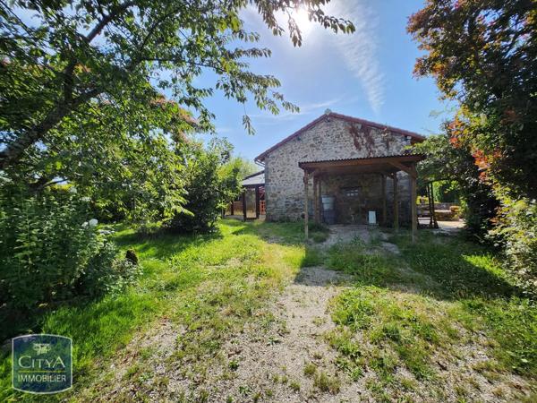 Maison à louer 3 pièces 85m² Cognac-la-Forêt (87310)